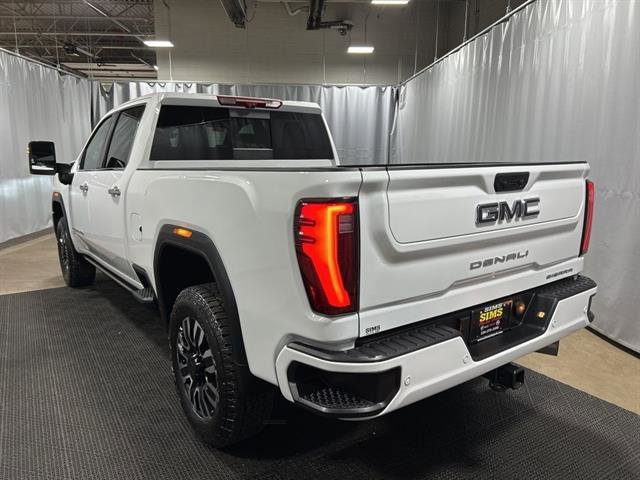 New 2025 GMC Sierra 2500 Denali Ultimate w/ Max Trailering Package image 6