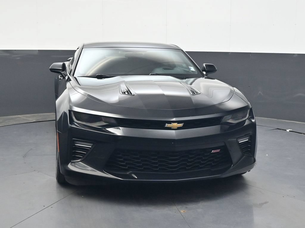 Used 2017 Chevrolet Camaro SS RWD image 13