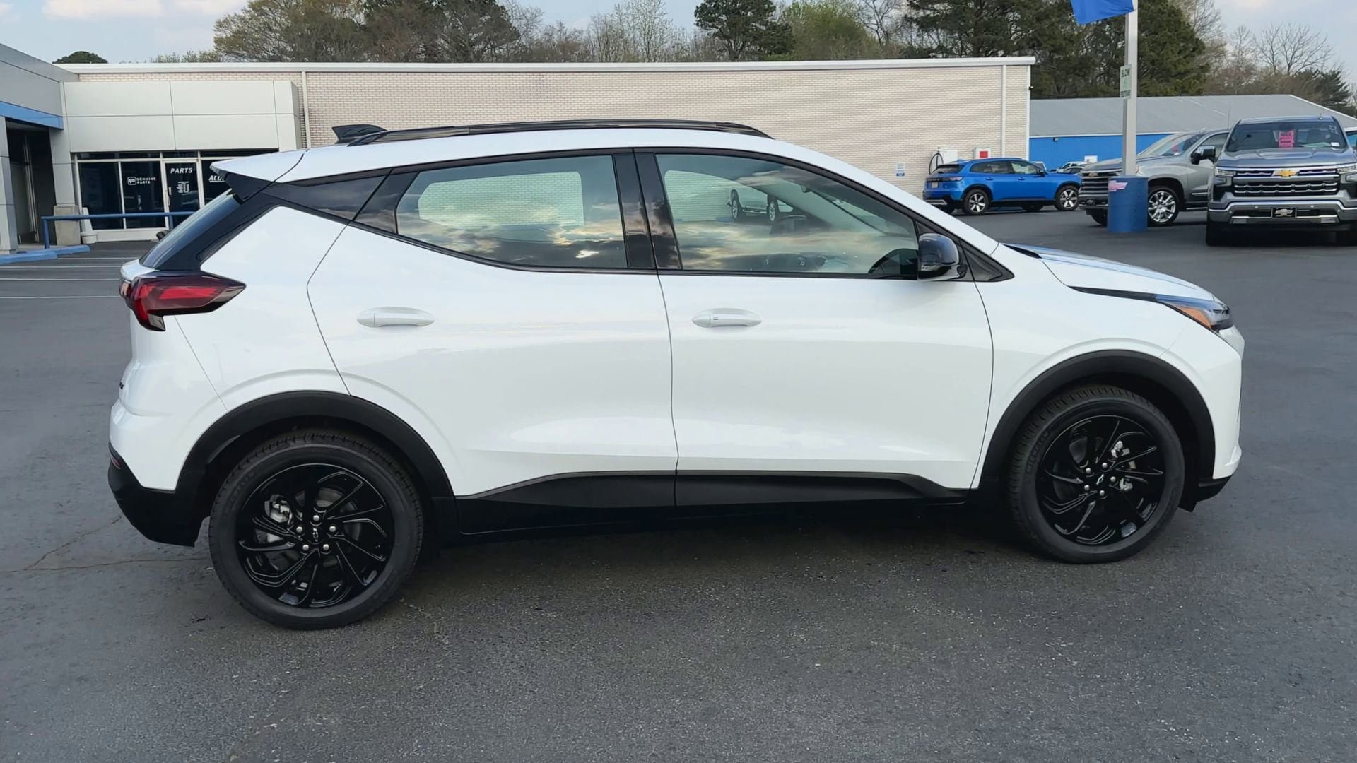 New 2027 Chevrolet Bolt RS FWD image 9