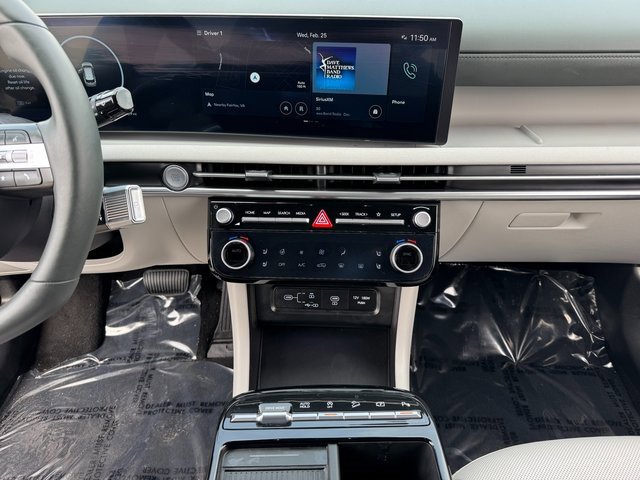 Used 2025 Hyundai Tucson Limited image 26