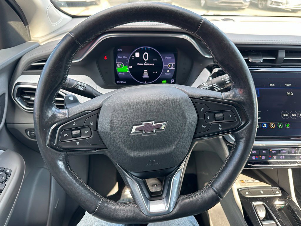 Used 2023 Chevrolet Bolt EUV Premier w/ Sun & Sound Package FWD image 21