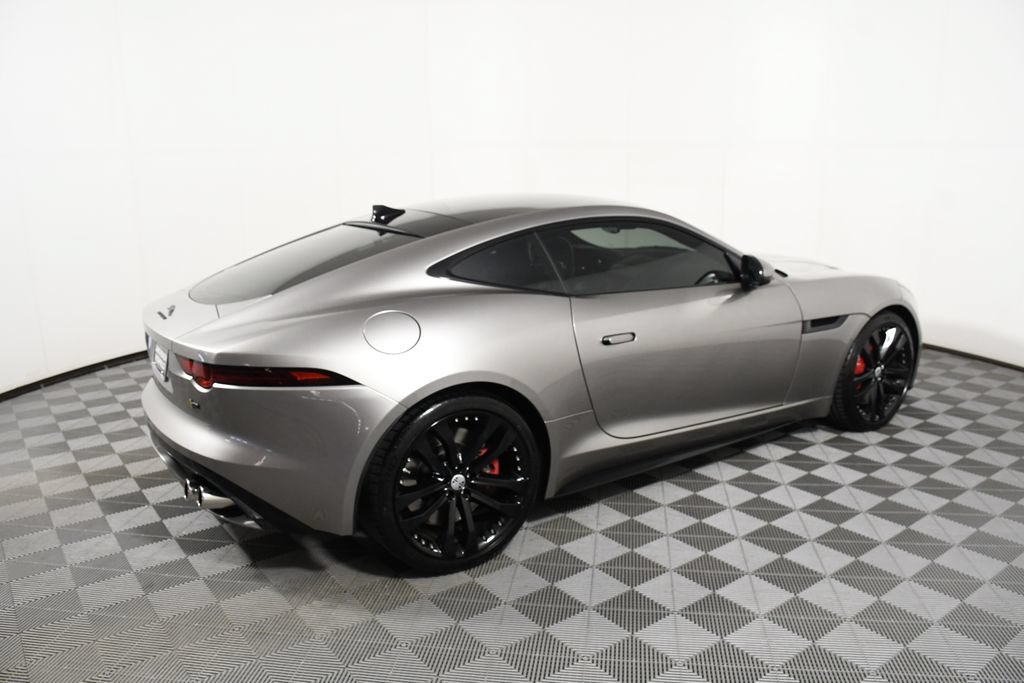 Used 2020 Jaguar F-TYPE R AWD/4WD image 7