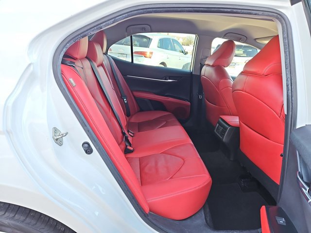 Used 2019 Toyota Camry XSE image 20