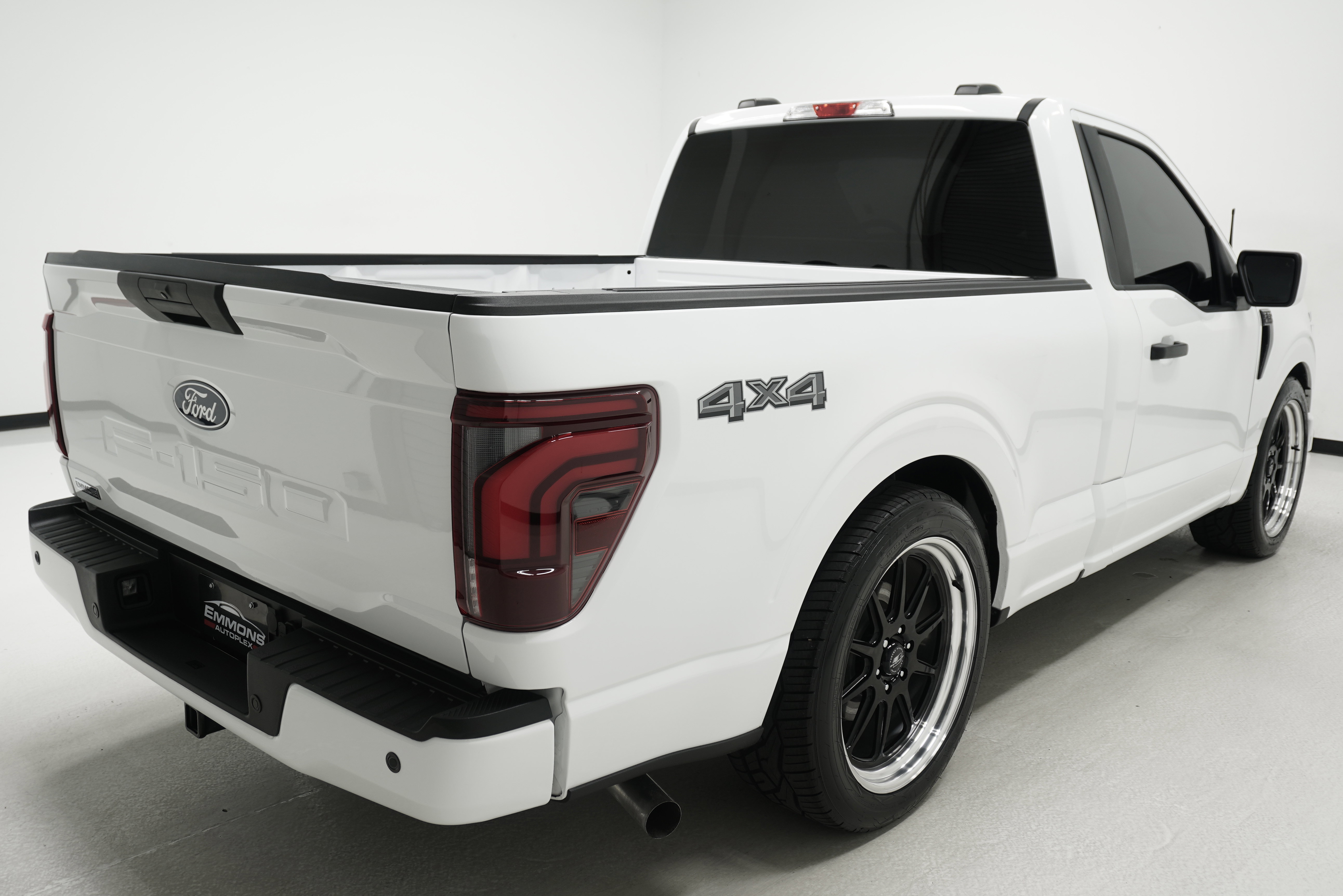 Used 2024 Ford F150 XL AWD/4WD image 4