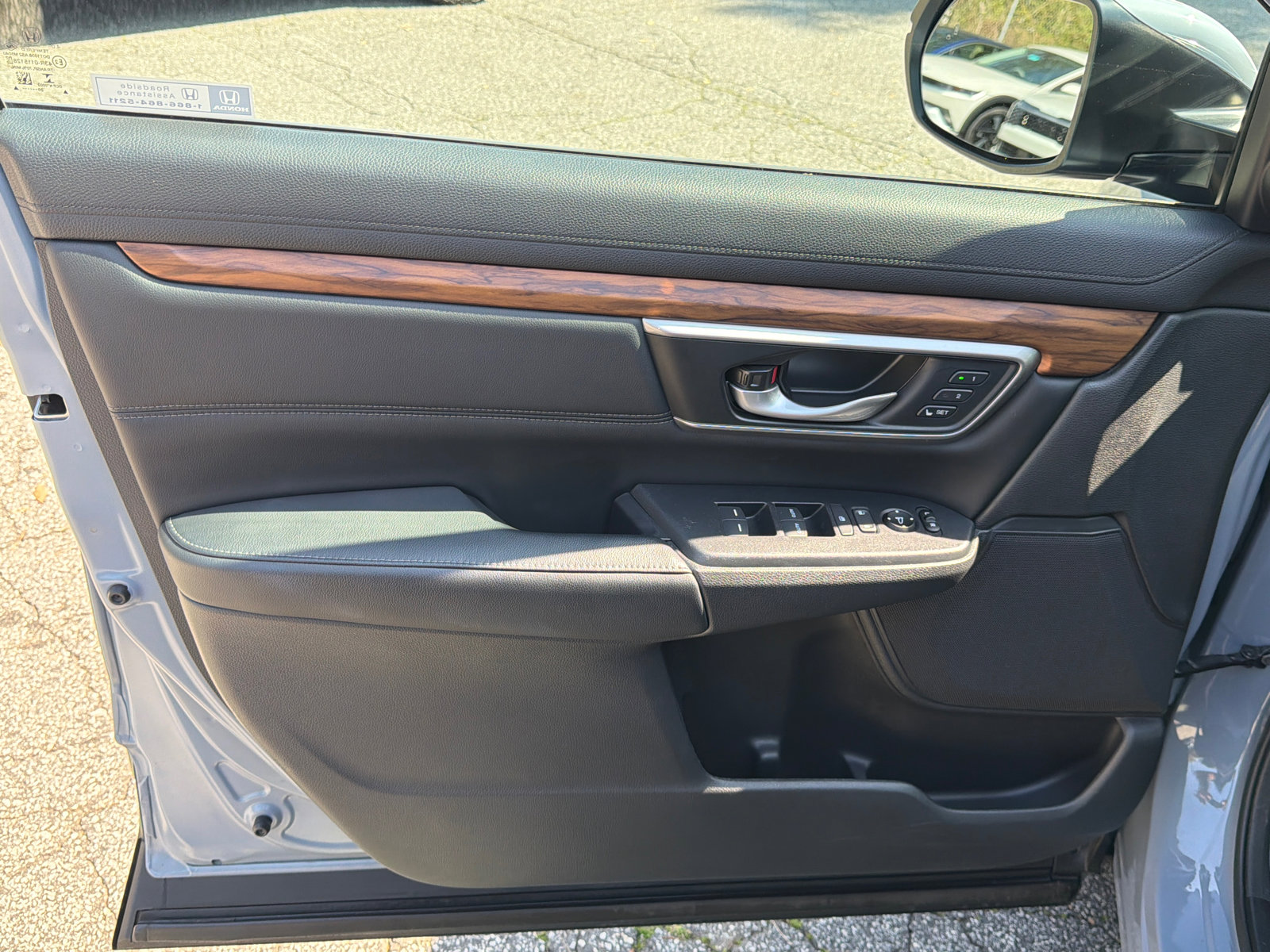 Used 2020 Honda CR-V EX-L image 10