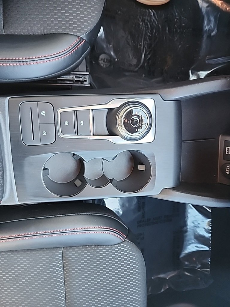 Certified 2025 Ford Escape ST-Line image 18