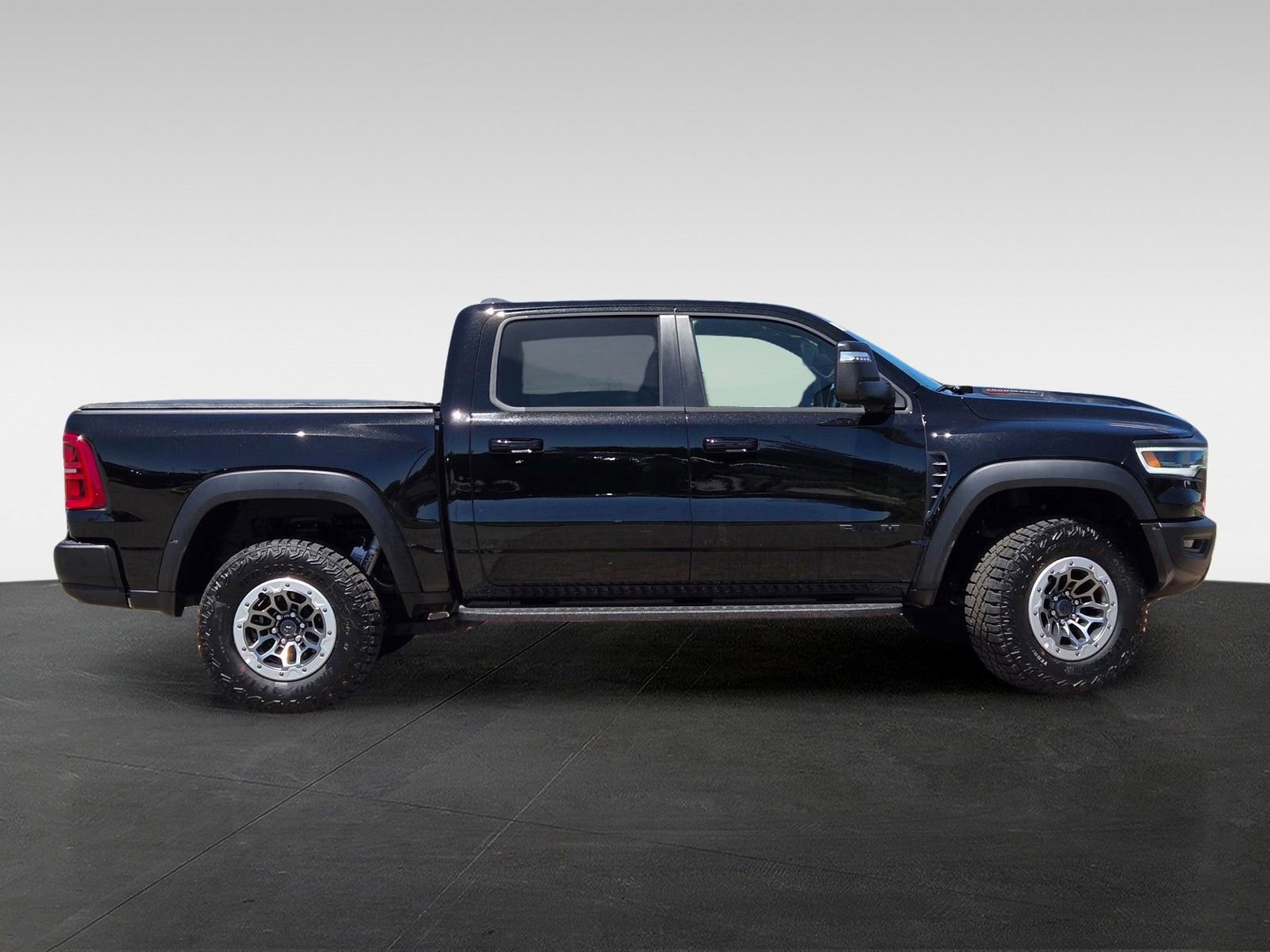 New 2026 RAM 1500 RHO w/ RHO Level 1 Equipment Group AWD/4WD image 3