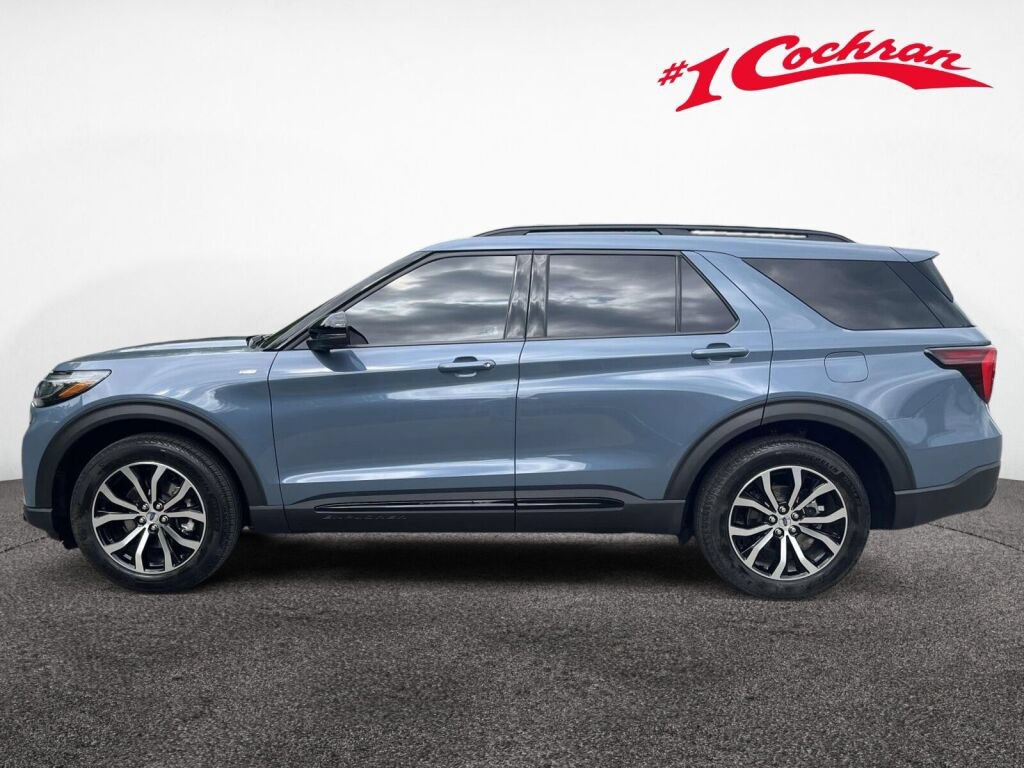 Certified 2026 Ford Explorer ST-Line AWD/4WD image 11