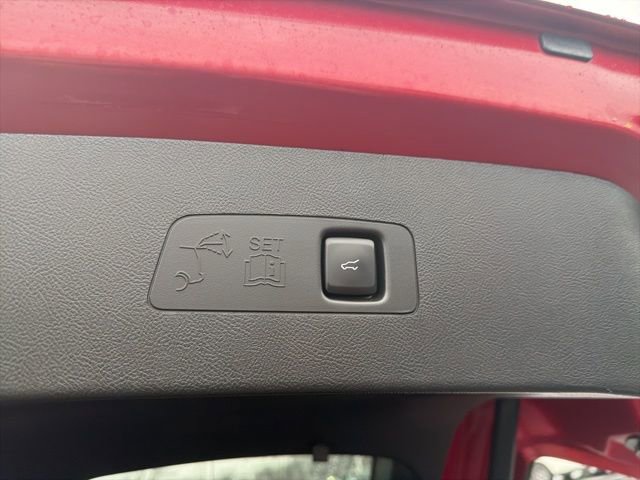 Used 2022 Lincoln Corsair Reserve w/ Elements Package image 10