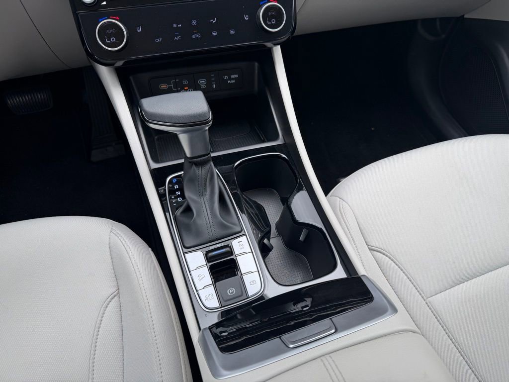 Certified 2025 Hyundai Tucson SEL image 16