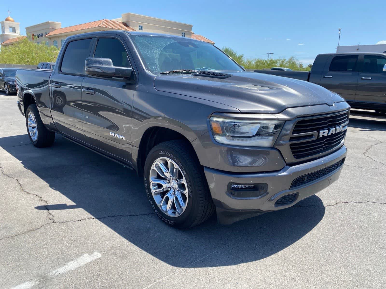 Used 2023 RAM 1500 Laramie AWD/4WD image 4