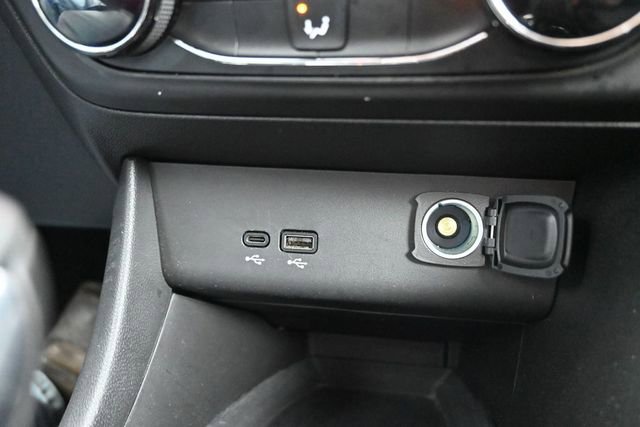 Used 2025 Buick Encore GX Preferred AWD/4WD image 27
