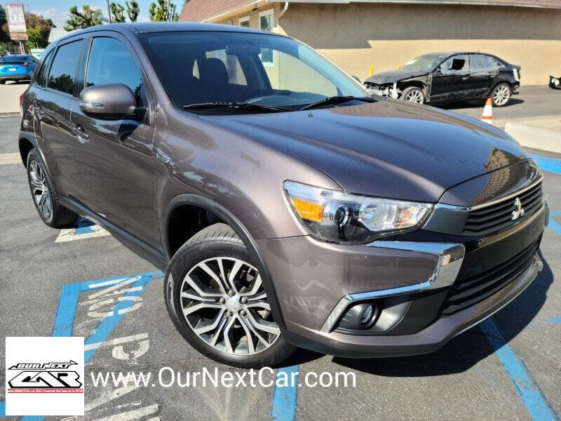 Used 2017 Mitsubishi Outlander Sport ES image 1