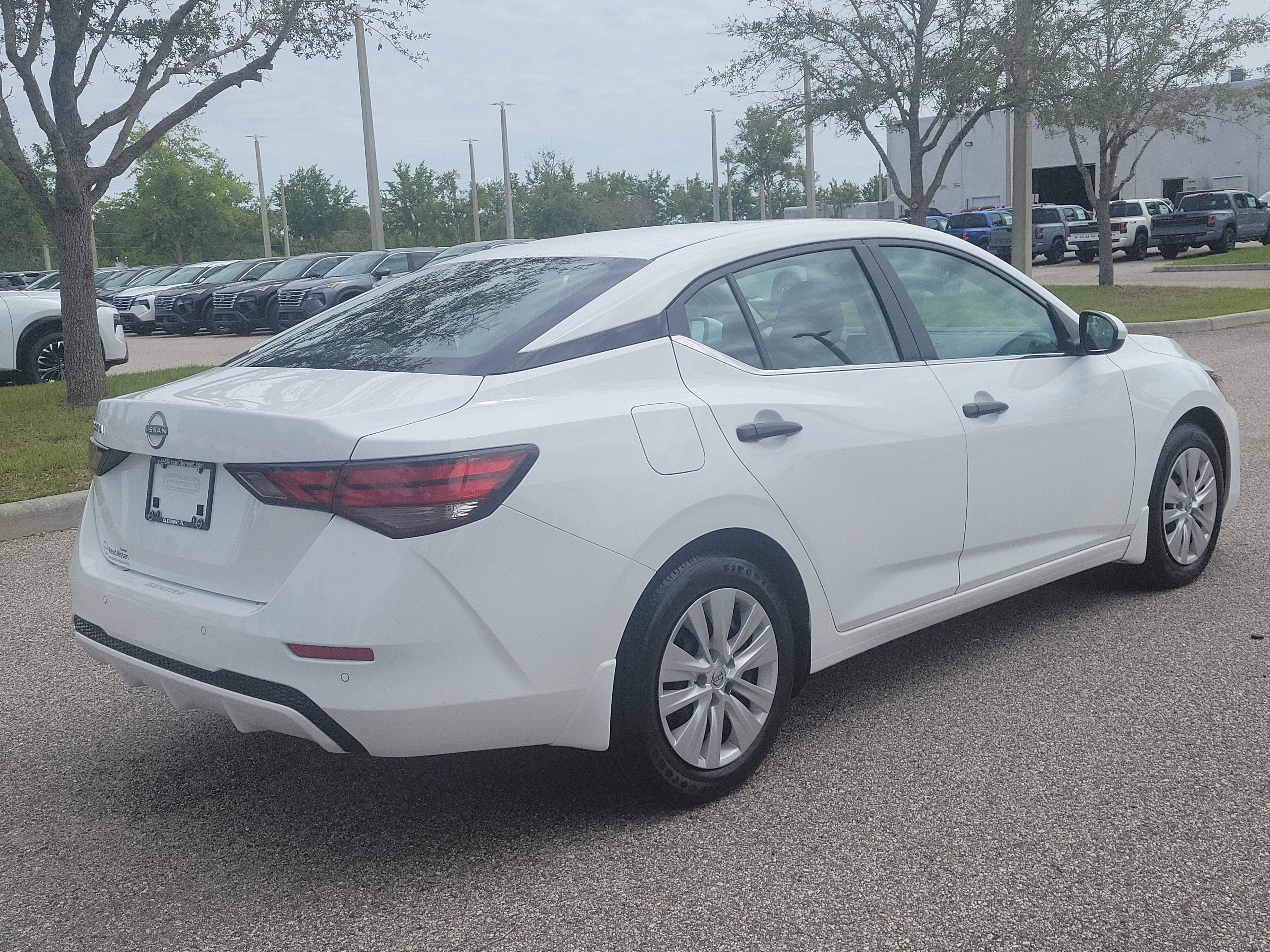 Certified 2025 Nissan Sentra S FWD image 6