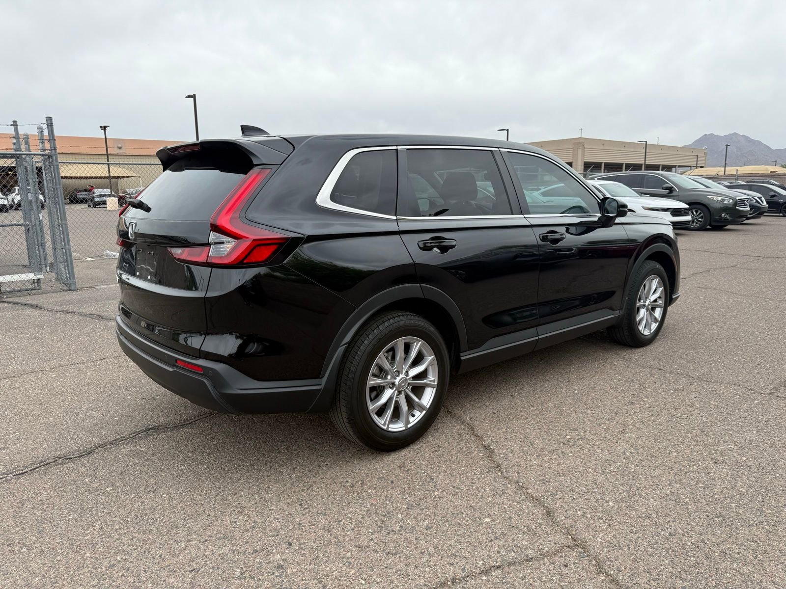 Used 2024 Honda CR-V EX-L image 5