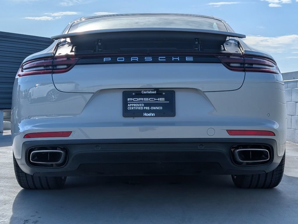Certified 2019 Porsche Panamera image 11