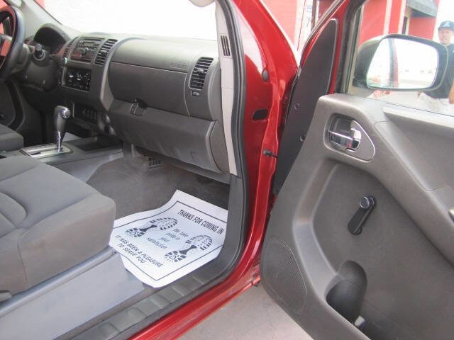 Used 2012 Nissan Frontier S w/ S Preferred Pkg RWD image 12