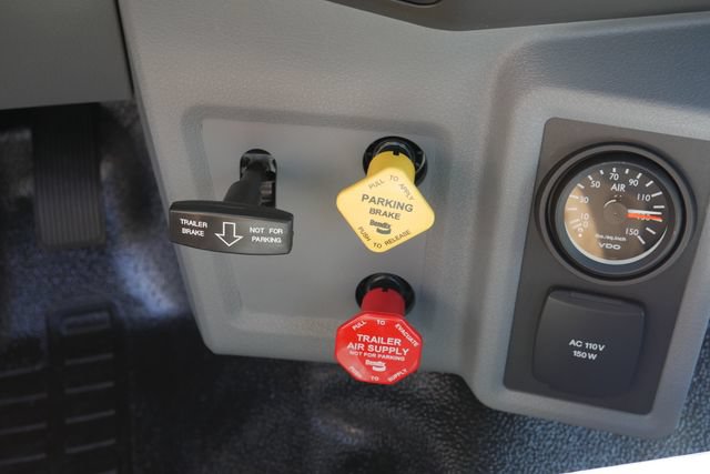 New 2027 Ford F750 2WD Regular Cab Super Duty image 21