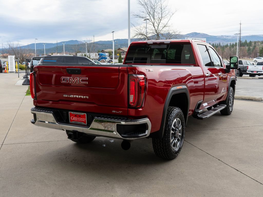 Used 2021 GMC Sierra 3500 SLT w/ SLT Premium Package image 7