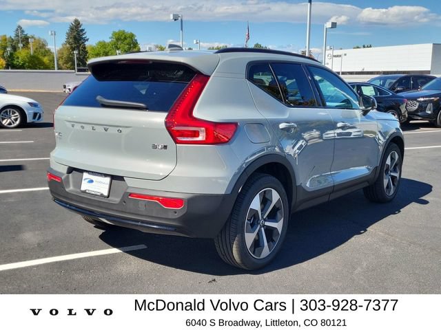 Used 2026 Volvo XC40 B5 Plus w/ Protection Package Premier AWD/4WD image 5