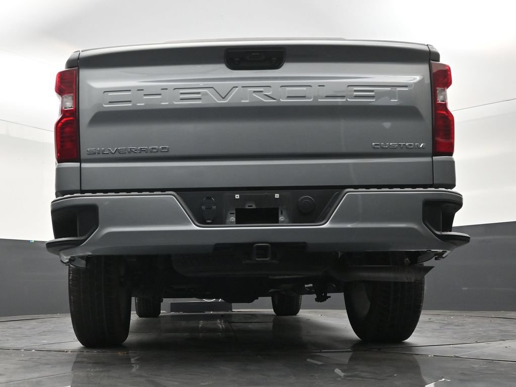 Used 2026 Chevrolet Silverado 1500 Custom RWD image 22