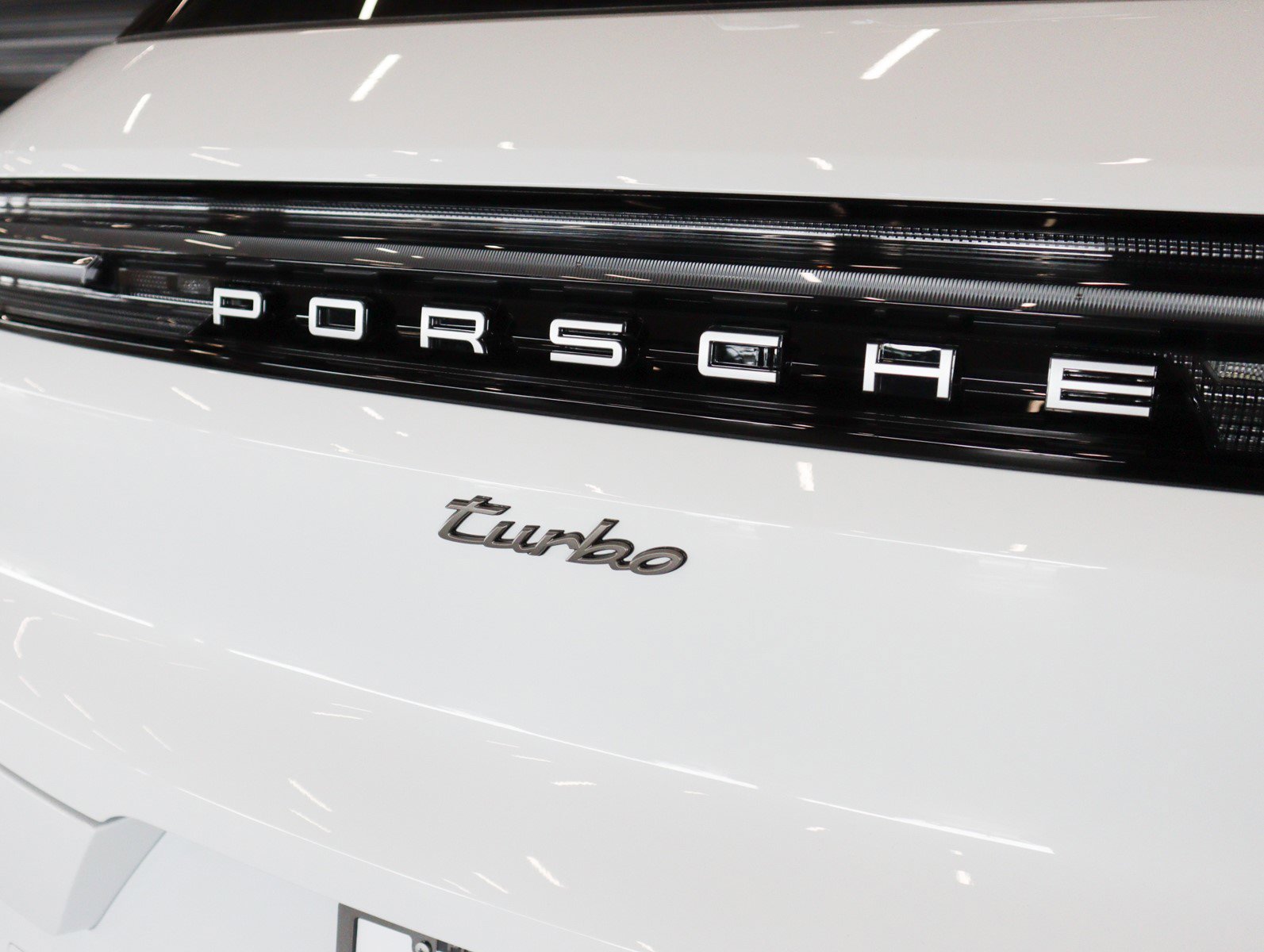 New 2026 Porsche Cayenne Turbo image 31