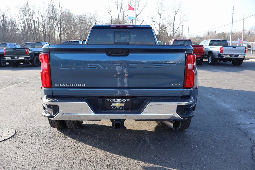 New 2026 Chevrolet Silverado 3500 LTZ w/ LTZ Convenience Package image 27