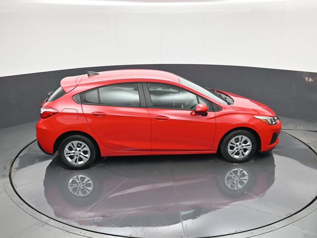 Used 2019 Chevrolet Cruze LS image 32