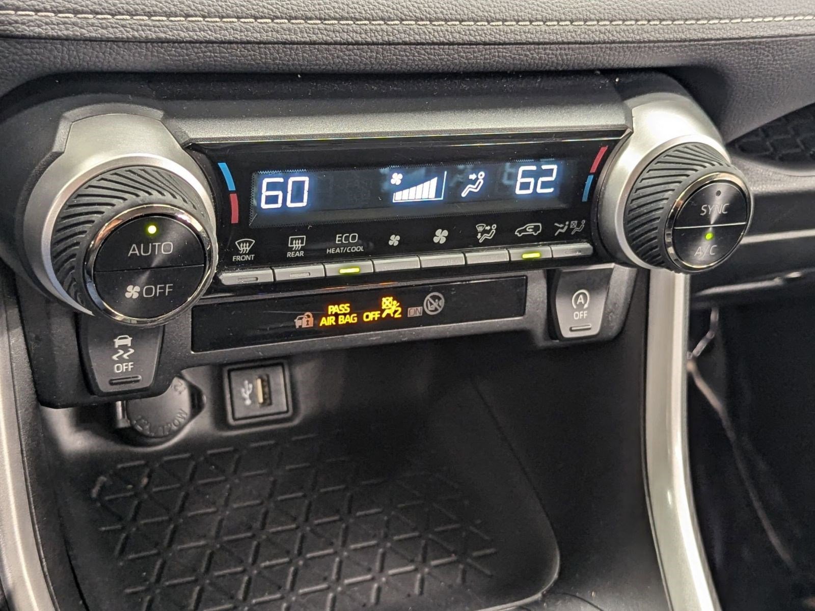 Used 2023 Toyota RAV4 XLE image 25