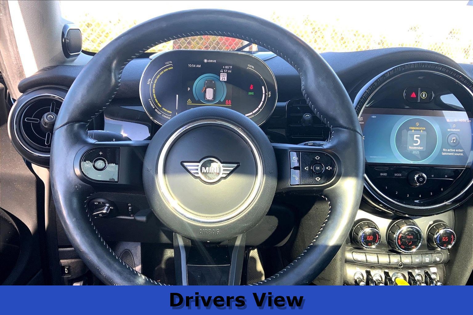 Used 2023 MINI Cooper SE image 4