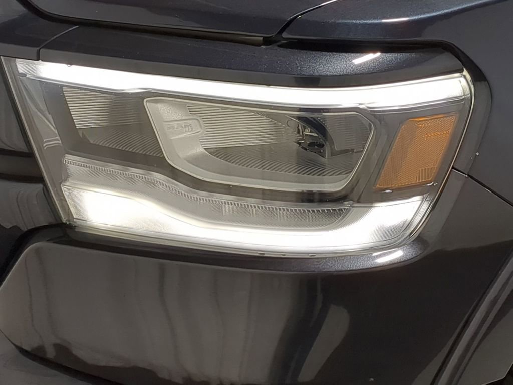 Used 2021 RAM 1500 Laramie w/ Sport Appearance Package AWD/4WD image 14
