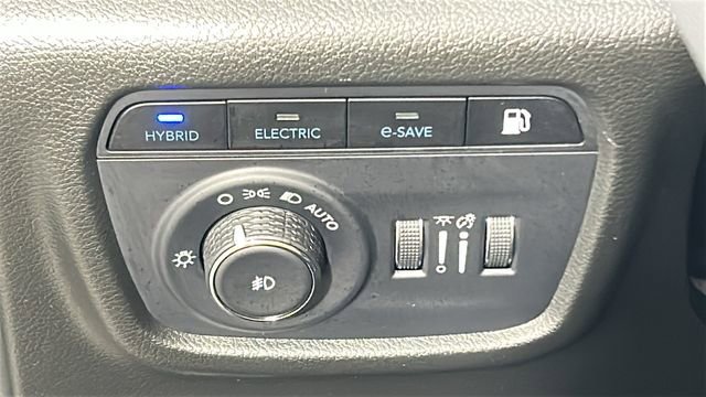 Used 2023 Jeep Grand Cherokee 30th Anniversary AWD/4WD image 20
