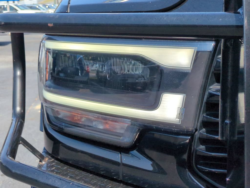 Used 2021 RAM 2500 Laramie w/ Night Edition AWD/4WD image 11
