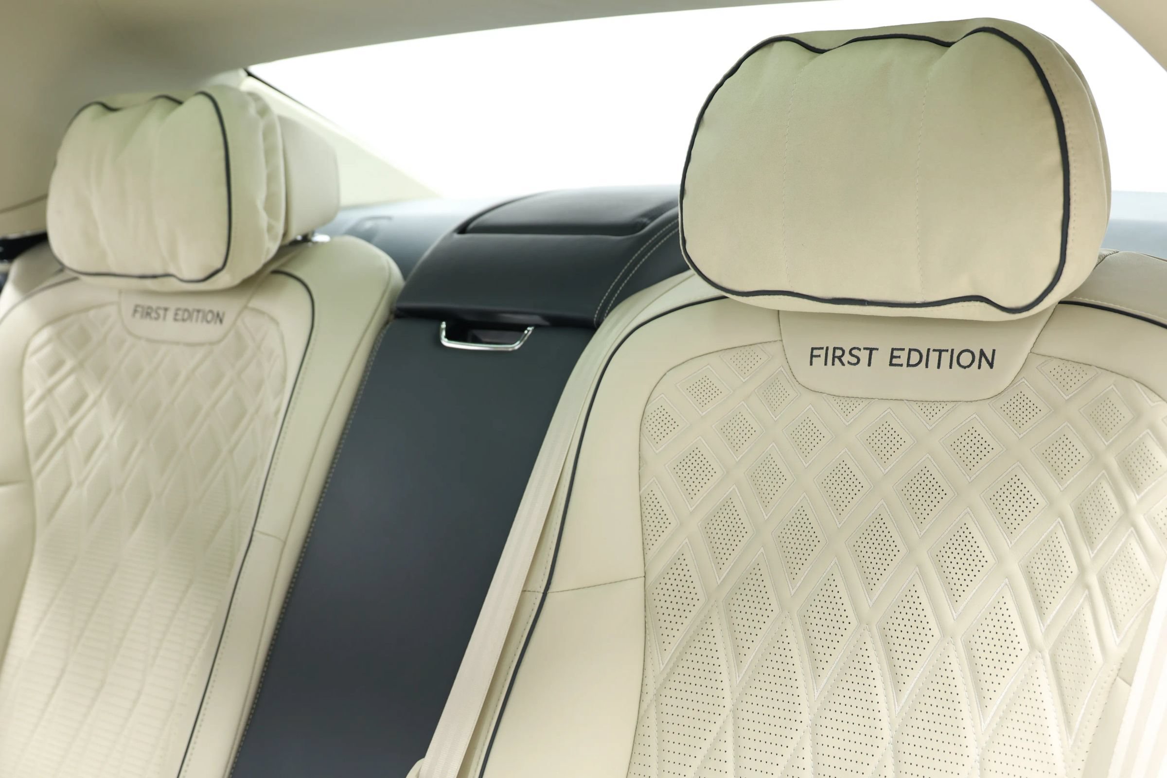 Used 2020 Bentley Flying Spur W12 w/ First Edition Specification AWD/4WD image 61