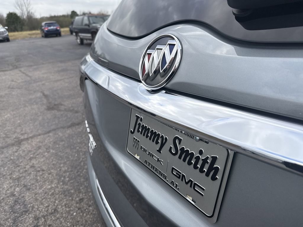 Certified 2023 Buick Enclave Avenir w/ Avenir Technology Package image 38