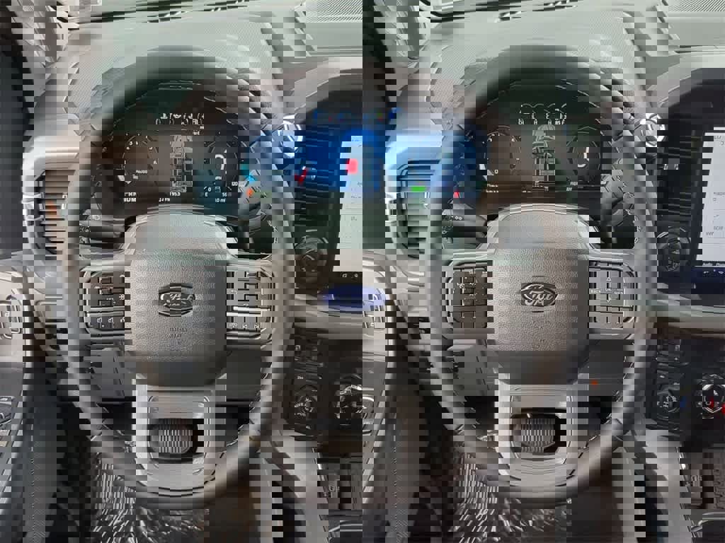 New 2025 Ford F150 XLT w/ Equipment Group 303A High image 23