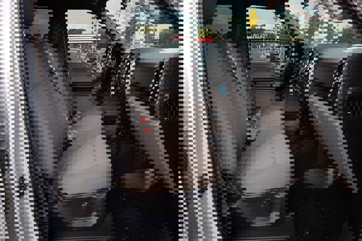 Used 2018 Ford F150 XLT w/ Equipment Group 301A Mid image 16