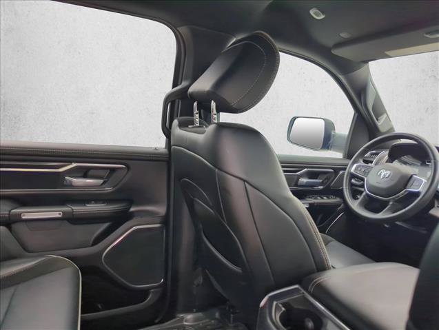 Used 2024 RAM 1500 Laramie AWD/4WD image 23