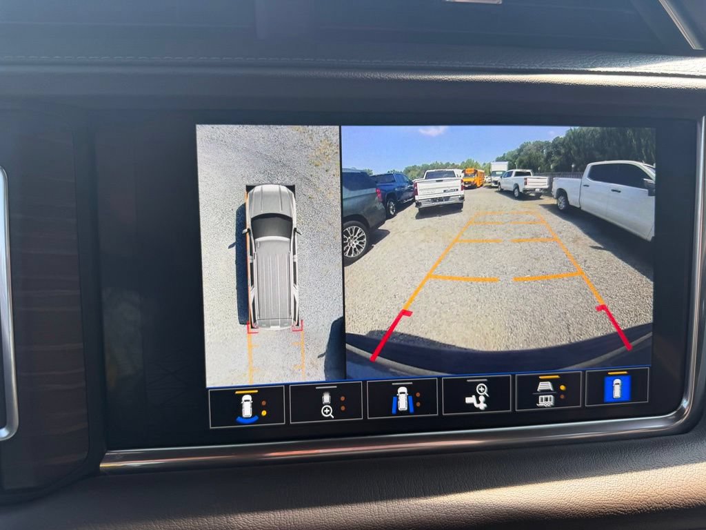 Used 2022 GMC Yukon Denali AWD/4WD image 23