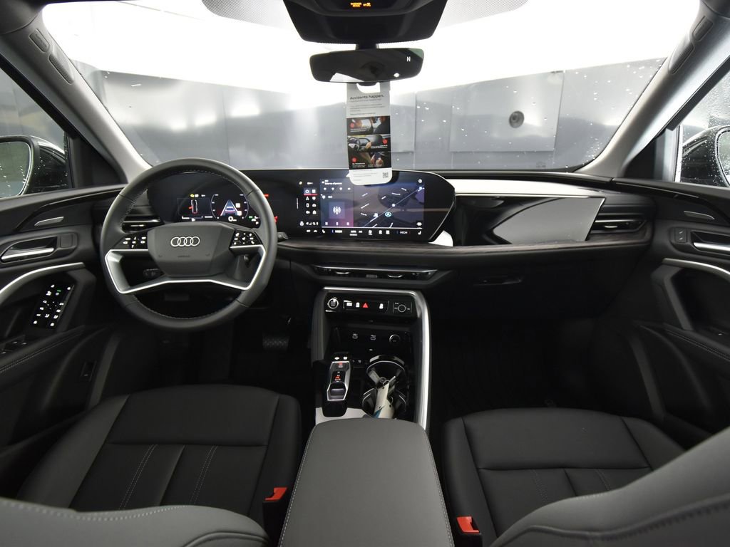 New 2025 Audi Q5 Premium Plus image 14