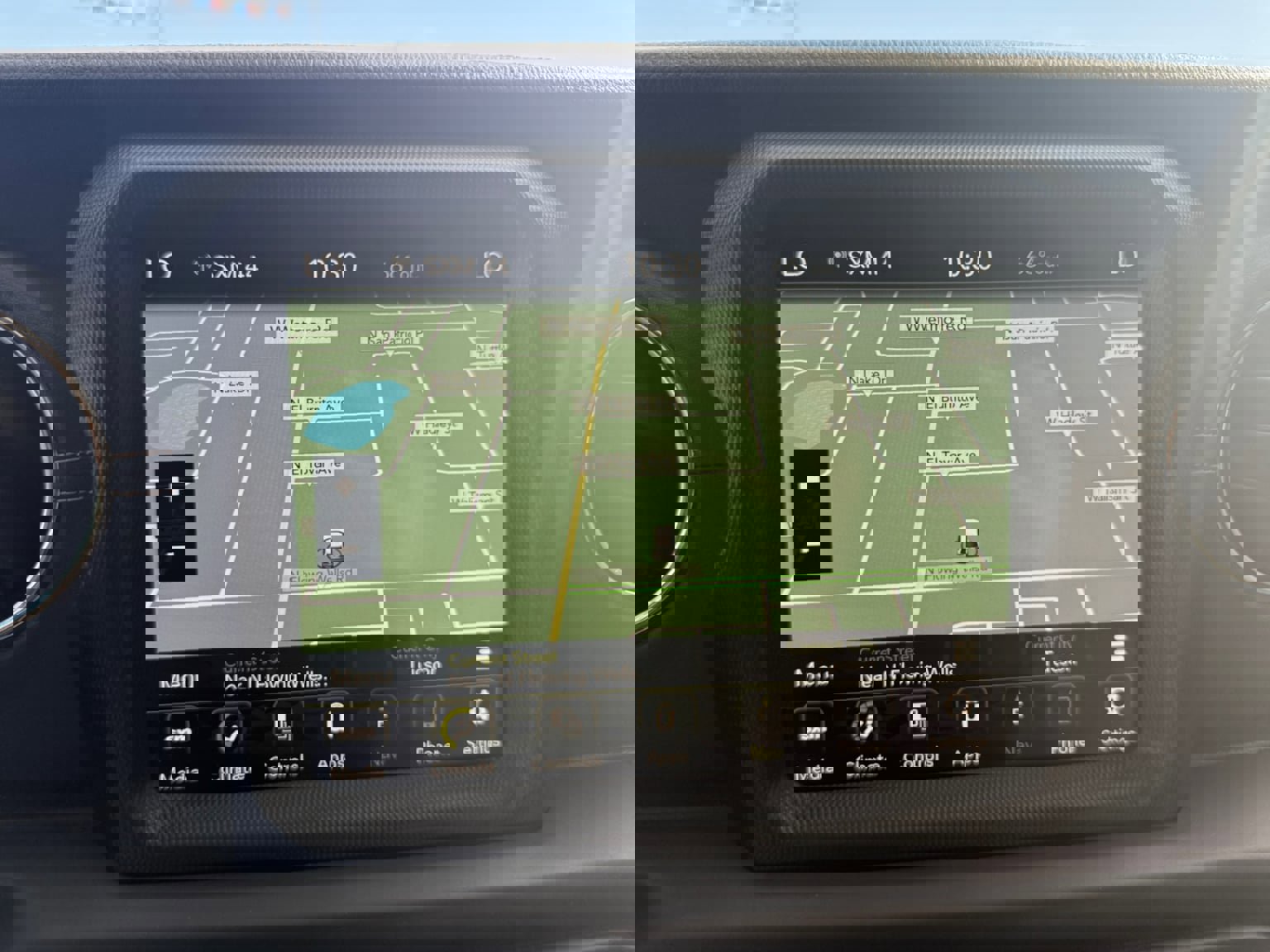 Used 2023 Jeep Gladiator Overland image 21