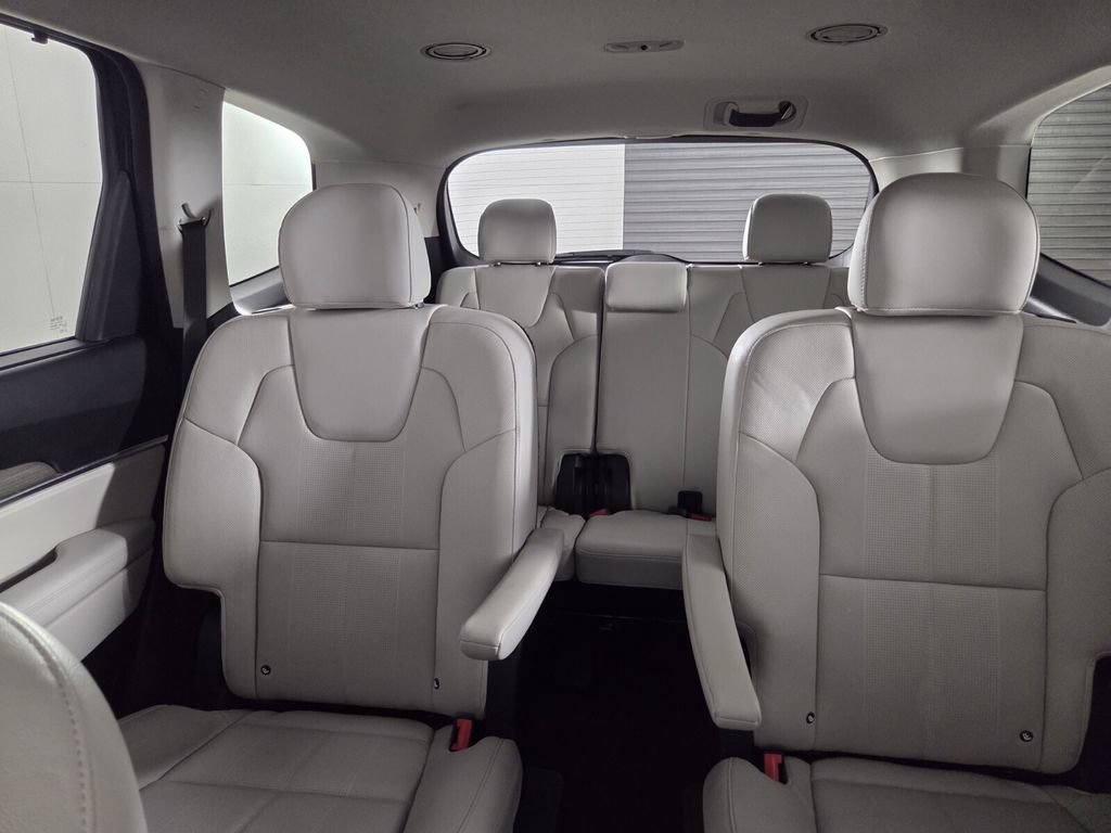 Used 2021 Kia Telluride EX w/ EX Premium Package AWD/4WD image 22