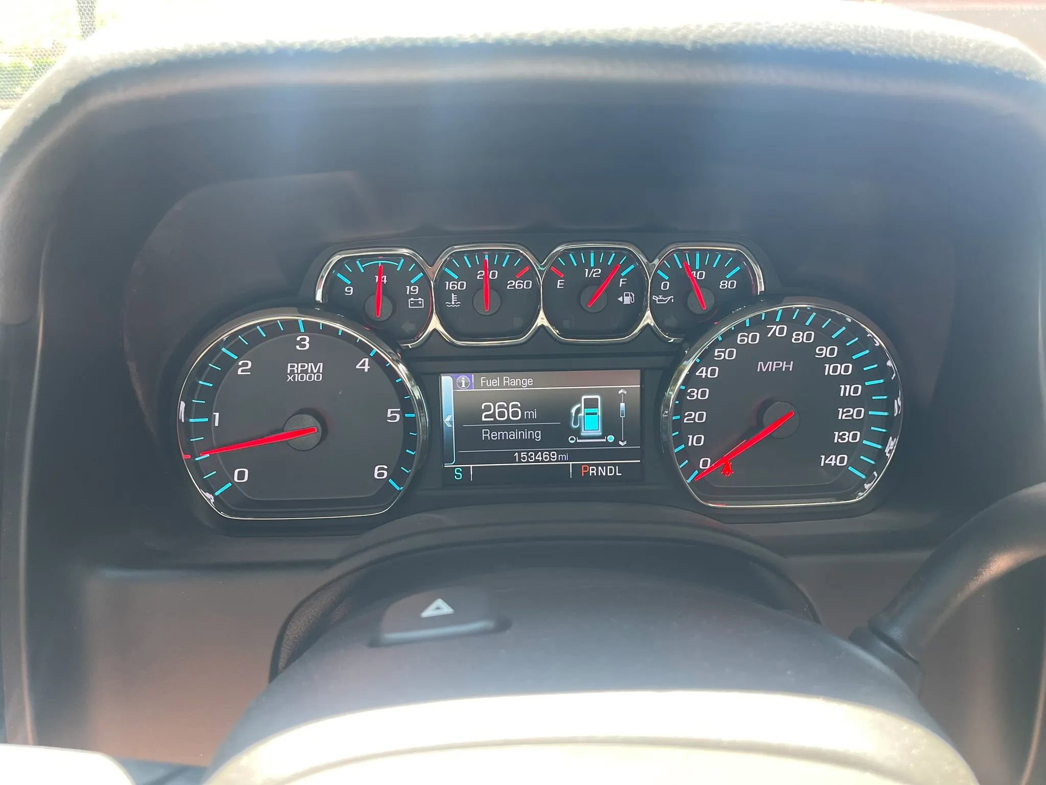Used 2018 GMC Yukon SLT w/ Open Road Package AWD/4WD image 18