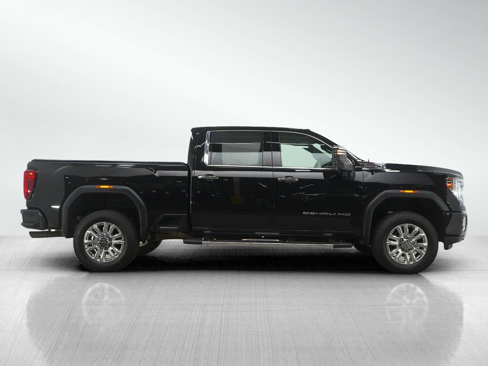 Used 2021 GMC Sierra 2500 Denali w/ Denali Ultimate Package image 6