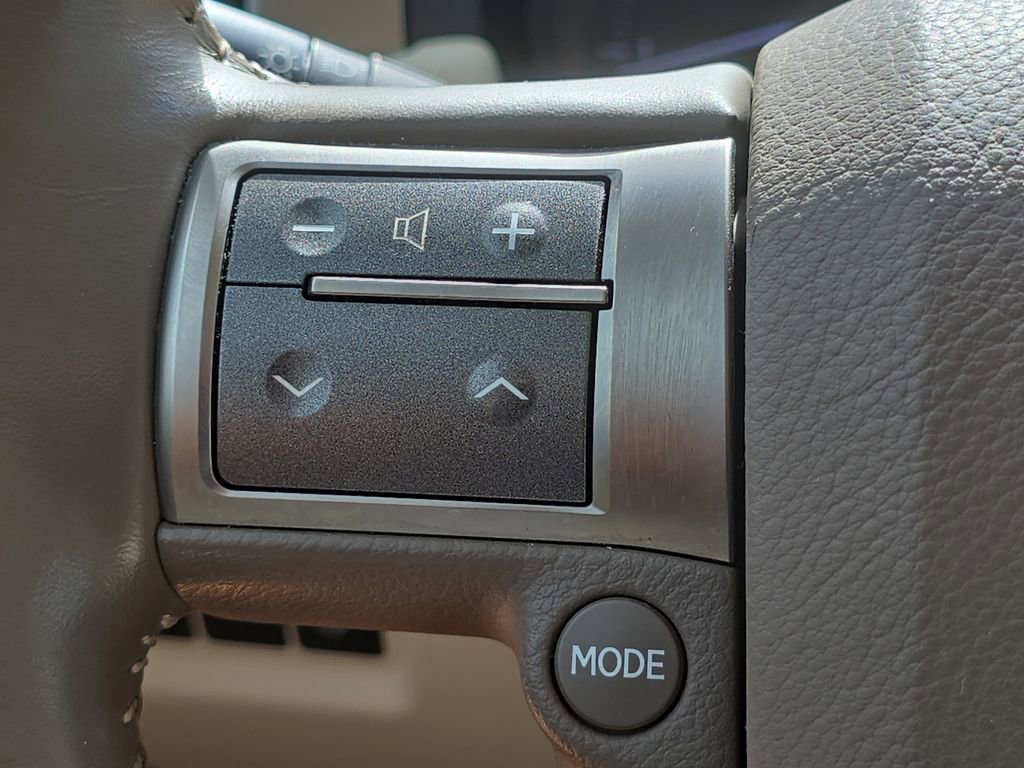 Used 2015 Lexus GX 460 Luxury AWD/4WD image 14