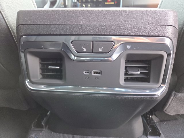 New 2026 GMC Sierra 2500 Denali w/ Max Trailering Package AWD/4WD image 18