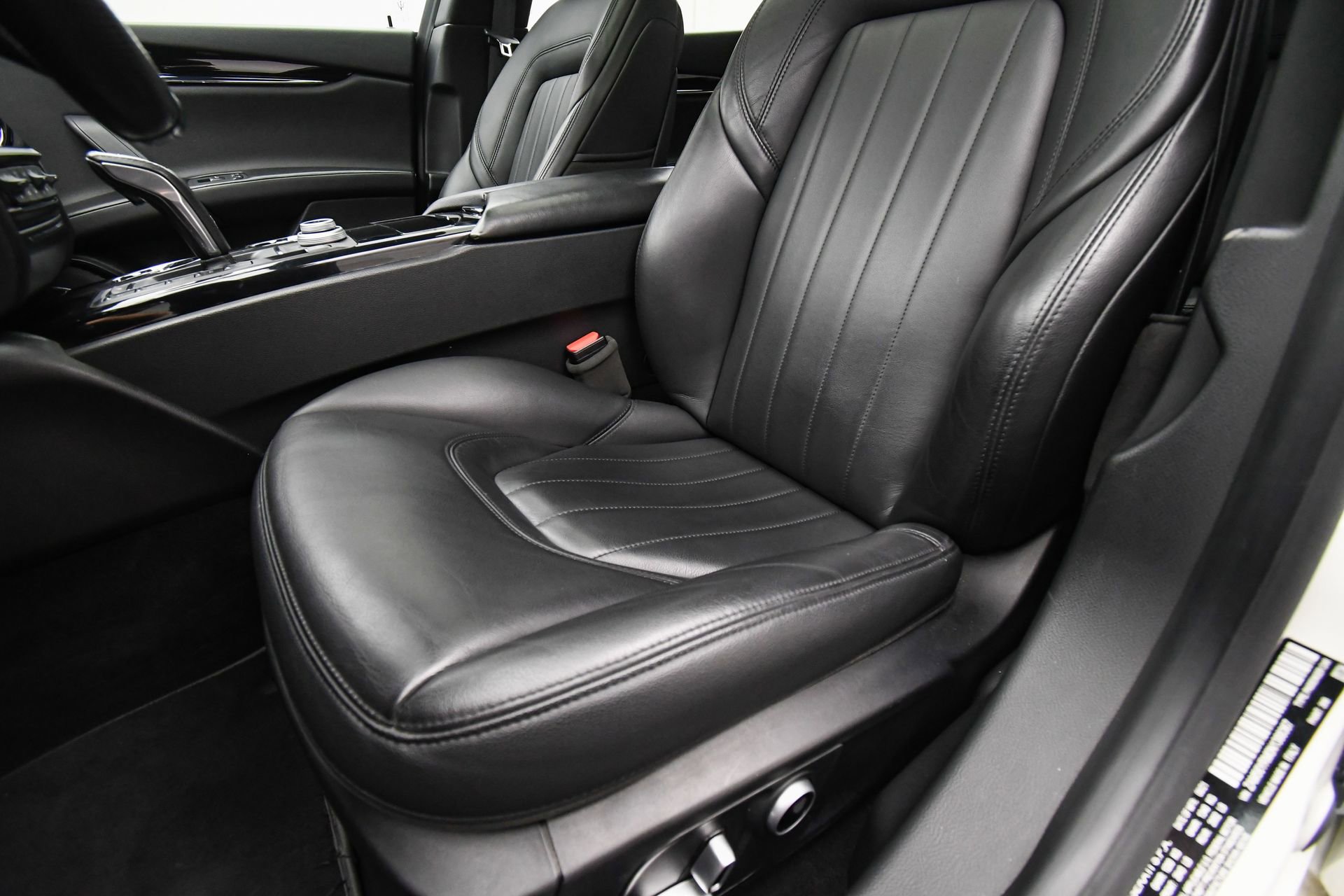 Used 2022 Maserati Quattroporte Modena Q4 image 52