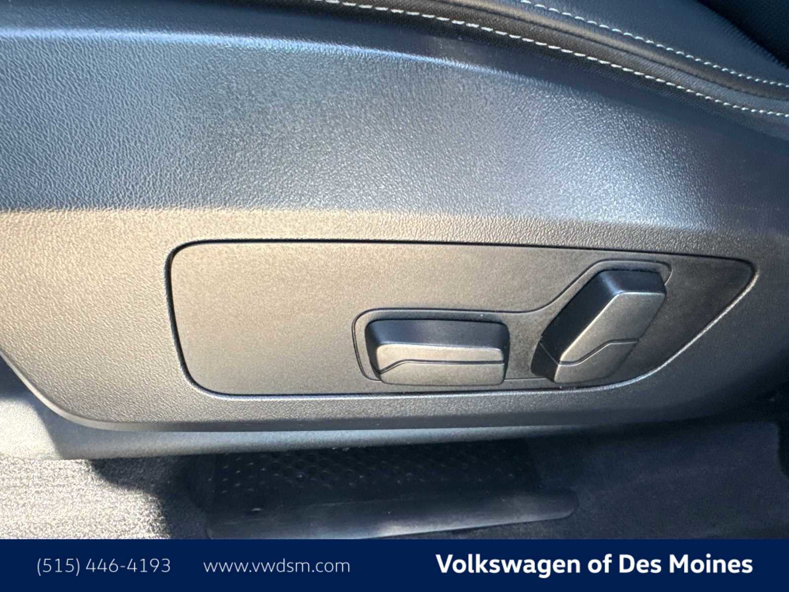 Used 2025 BMW X1 xDrive28i image 8