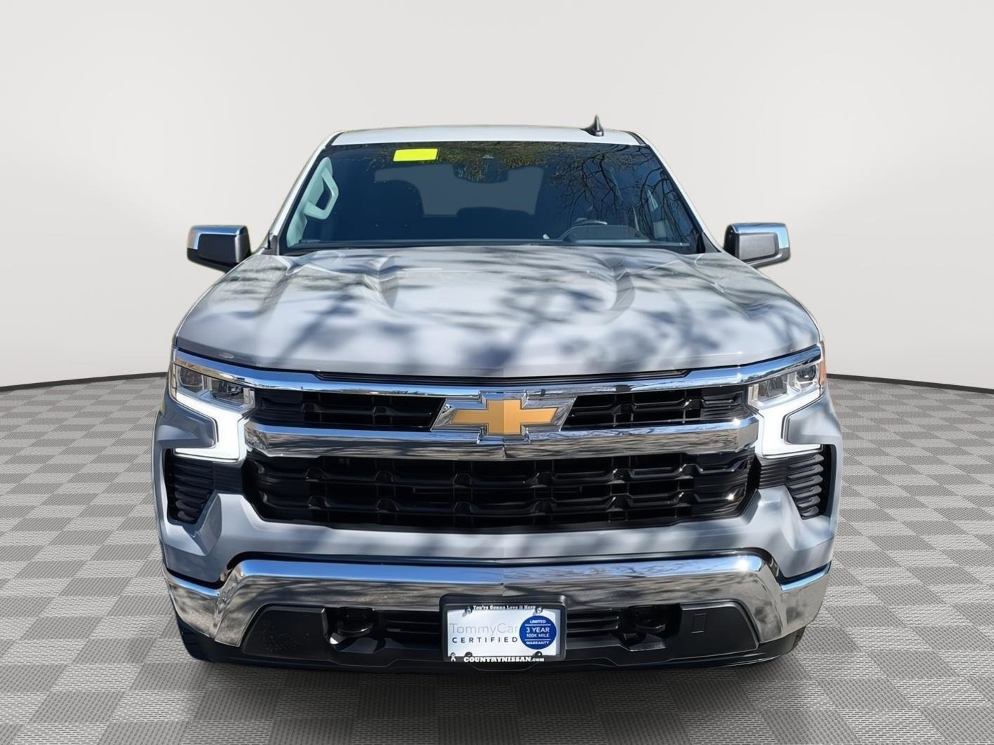 Used 2024 Chevrolet Silverado 1500 LT image 8