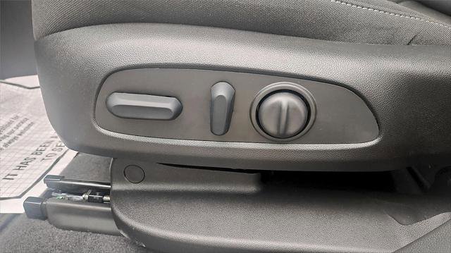 New 2025 Chevrolet Blazer LT w/ Redline Edition image 25